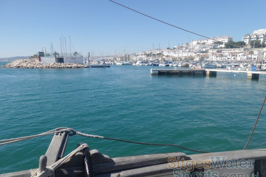 Port de Sitges rescue105